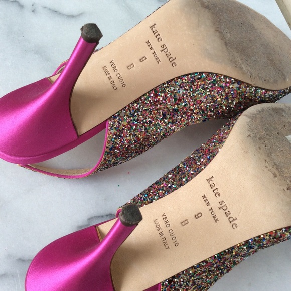 🚨SOLD🚨 Kate Spade Charm Bow Glitter Heels - Picture 5 of 8
